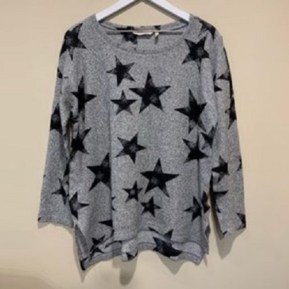Soft Surroundings E’toile Soft Star Print Top - Picture 6 of 6